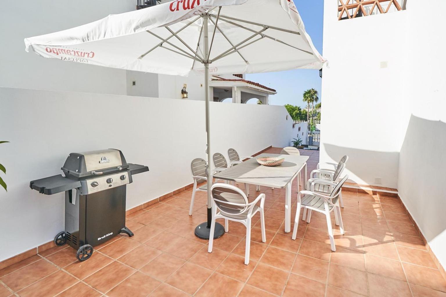Villa Pura - Private Jacuzzi & Heated Pool Nerja Exteriör bild